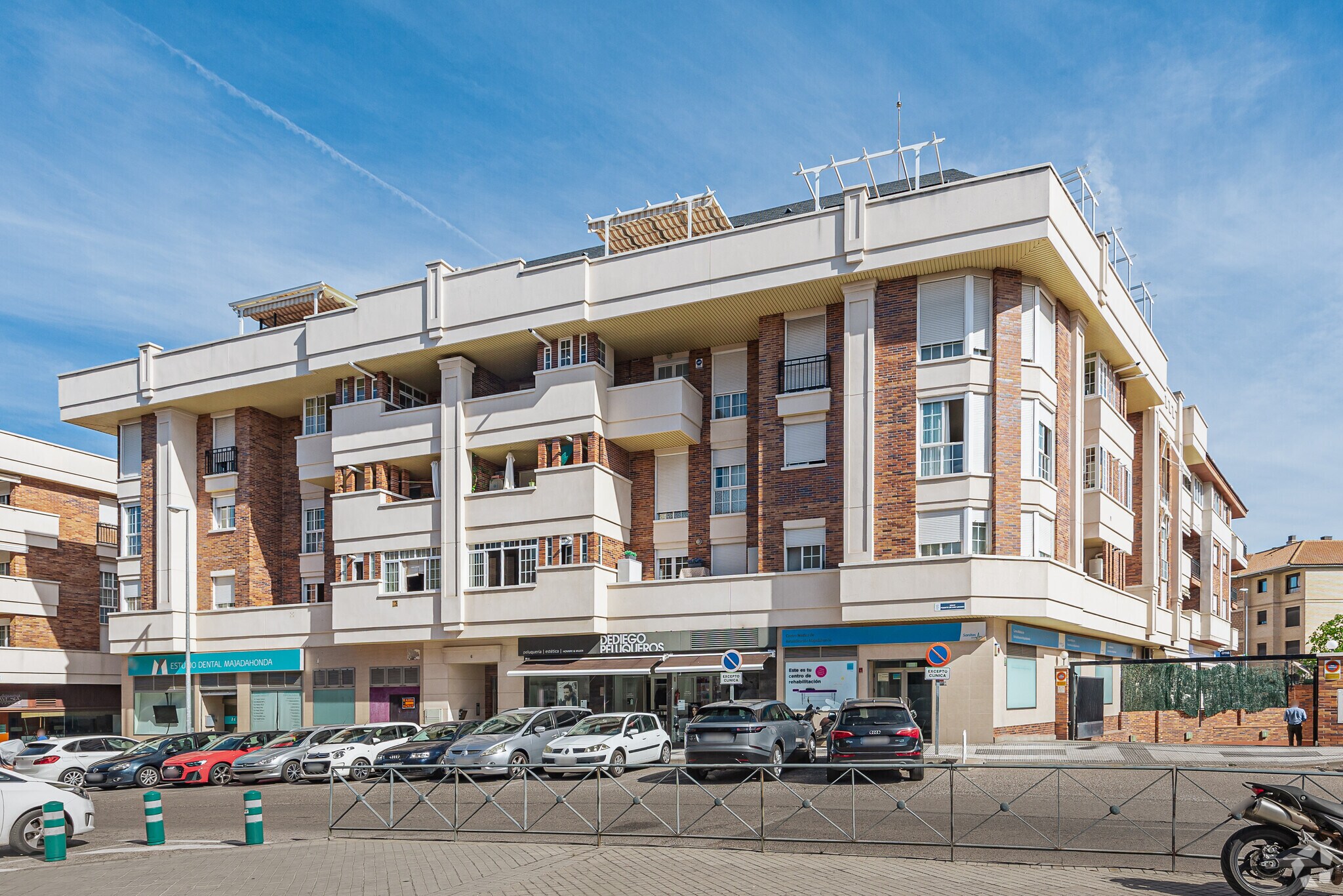 Calle Puerto de los Leones, 8, Majadahonda, Madrid à vendre Photo principale– Image 1 sur 3