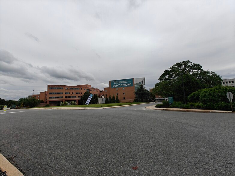 1 Medical Center Blvd, Chester, PA à vendre - Photo de l’immeuble – Image 2 sur 6