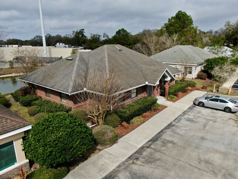 6272 Dupont Station Ct, Jacksonville, FL à vendre - Photo de l’immeuble – Image 3 sur 13