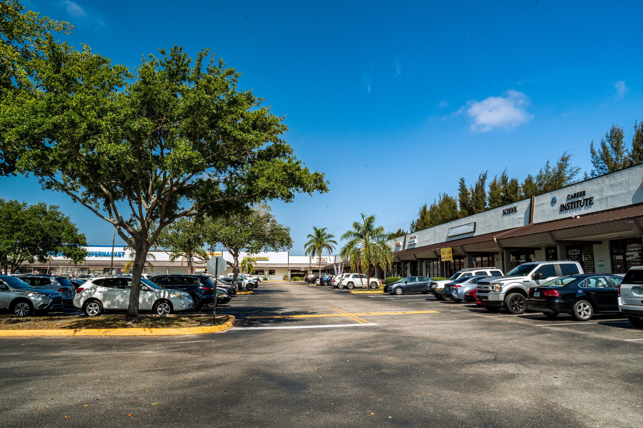 4631-4645 Gun Club Rd, West Palm Beach, FL à louer Photo principale– Image 1 sur 10