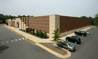 Plus de détails pour 5649-5815 Burke Centre Pky, Burke, VA - Local commercial à louer