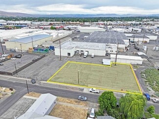 Plus de détails pour 911 S 3rd St, Yakima, WA - Terrain à louer