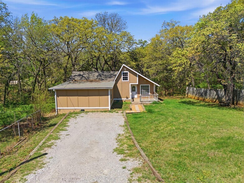 105 Lazy Ike Ln, Pottsboro, TX à vendre - Photo principale – Image 1 sur 1