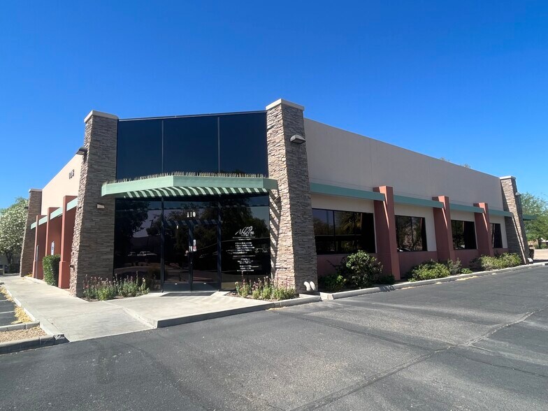 17218 N 72nd Dr, Glendale, AZ à louer - Photo de l’immeuble – Image 1 sur 11