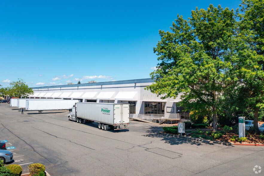 20024 85th Ave S, Kent, WA à louer - Photo de l’immeuble – Image 2 sur 17