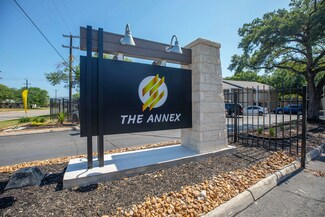 Plus de détails pour 326 Whitewood St, San Antonio, TX - Logement à vendre