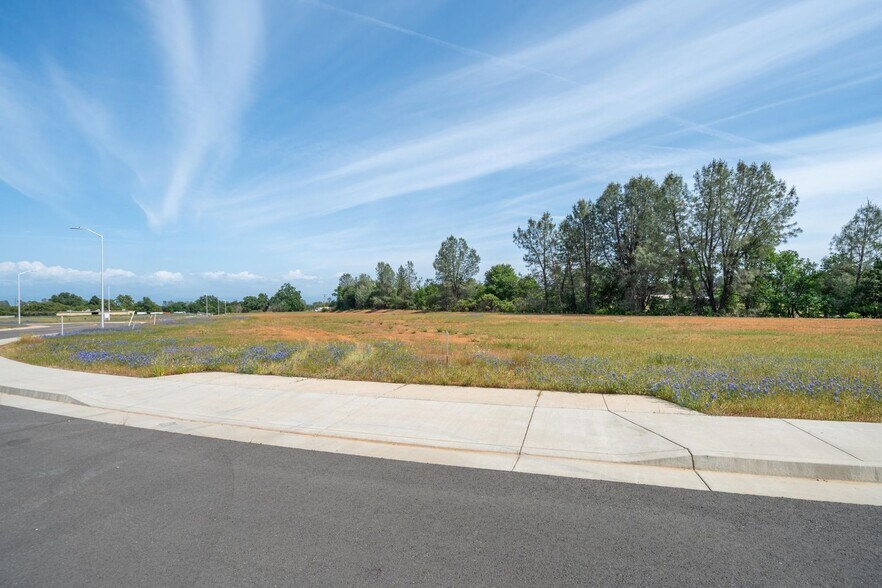 Rancho Industrial Park, Redding, CA à vendre - Aérien – Image 3 sur 4