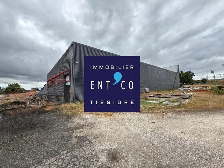 Local commercial dans Boé à louer - Photo de l’immeuble – Image 1 sur 7