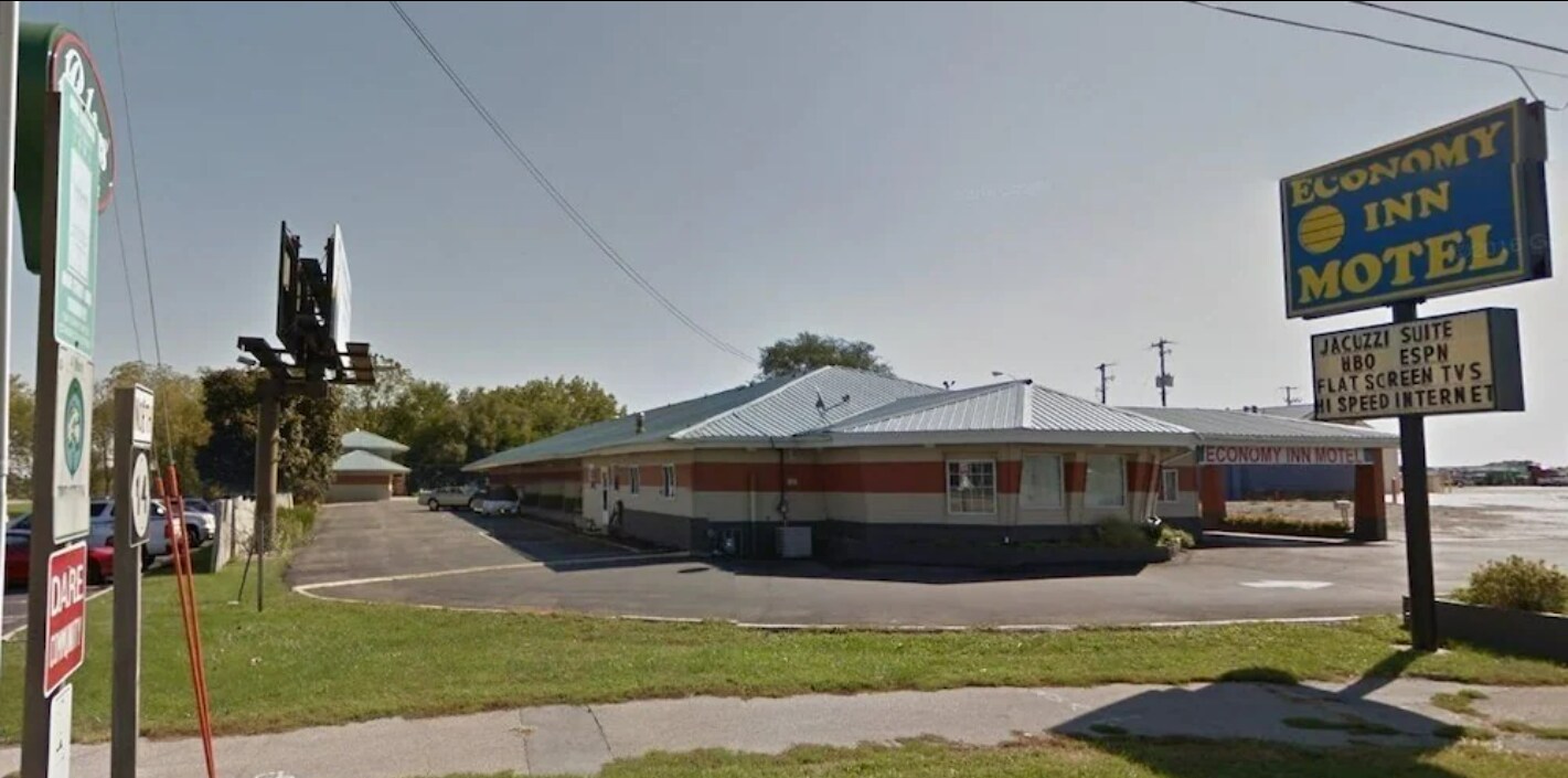 3108 S Center St, Marshalltown, IA à vendre Photo principale– Image 1 sur 11