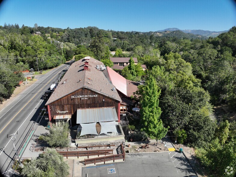 14211 Arnold Dr, Glen Ellen, CA à vendre – Image 3 sur 12