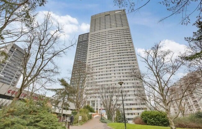 Plus de détails pour 20 Ter Rue De Bezons, Courbevoie - Bureau à vendre