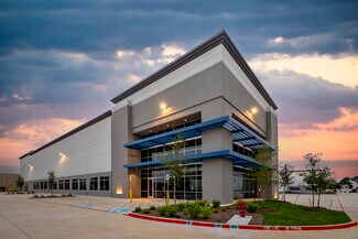 Plus de détails pour 901 E Avenue K, Grand Prairie, TX - Industriel/Logistique à louer