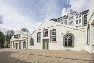 Plus de détails pour Bevin Way, Londres - Industriel/Logistique à louer