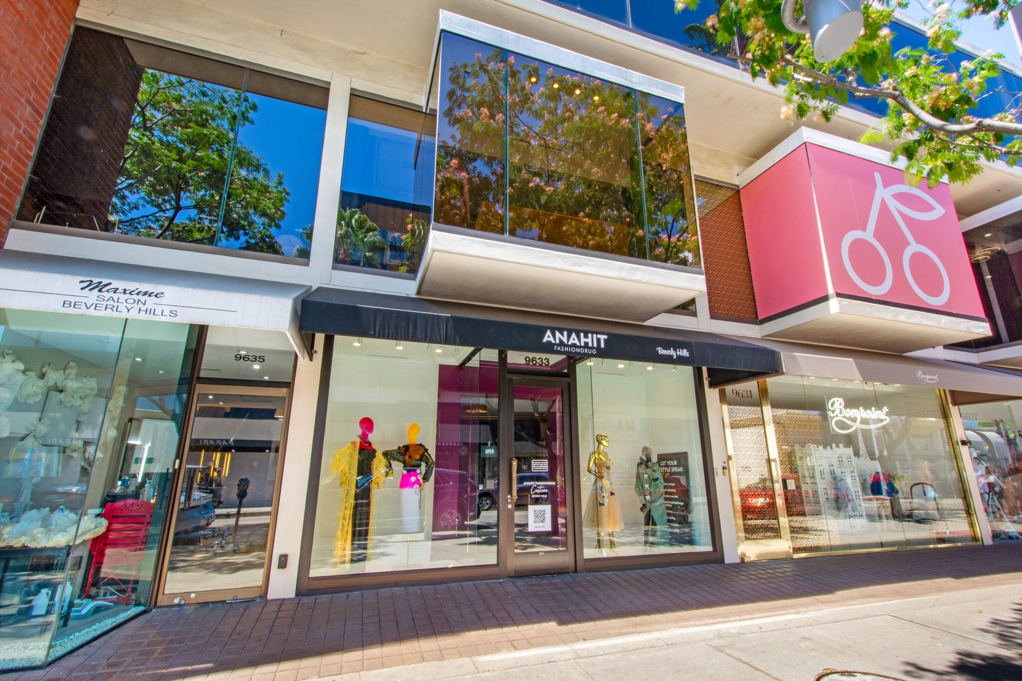9625-9647 Brighton Way, Beverly Hills, CA à louer Photo de l’immeuble– Image 1 sur 27