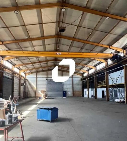 5 Avenue Karl Marx, Vaulx-en-Velin à louer - Photo de l’immeuble – Image 3 sur 16