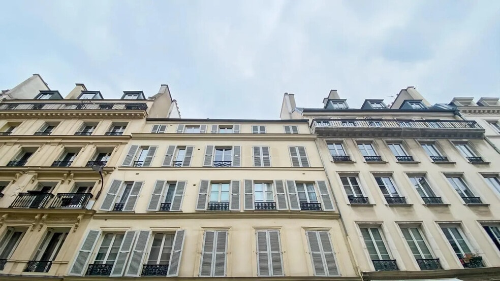 Bureau dans Paris à vendre - Photo de l’immeuble – Image 2 sur 5