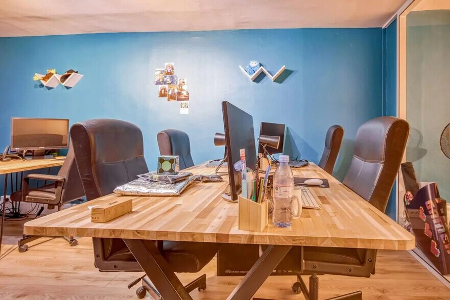 Bureau dans Paris à louer - Photo de l’immeuble – Image 1 sur 10