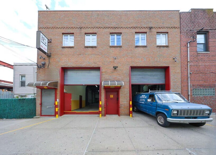 858 62nd St, Brooklyn, NY à louer - Photo de l’immeuble – Image 1 sur 38