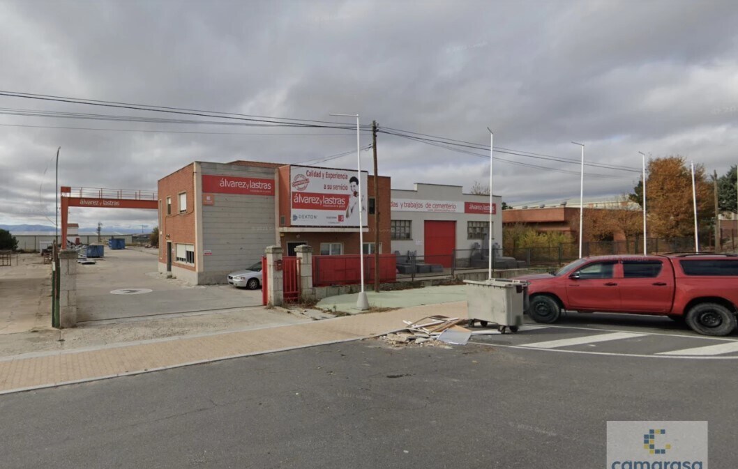 Calle de Jorge de Santayana, 25, Ávila, Ávila à vendre Plan d’étage– Image 1 sur 3