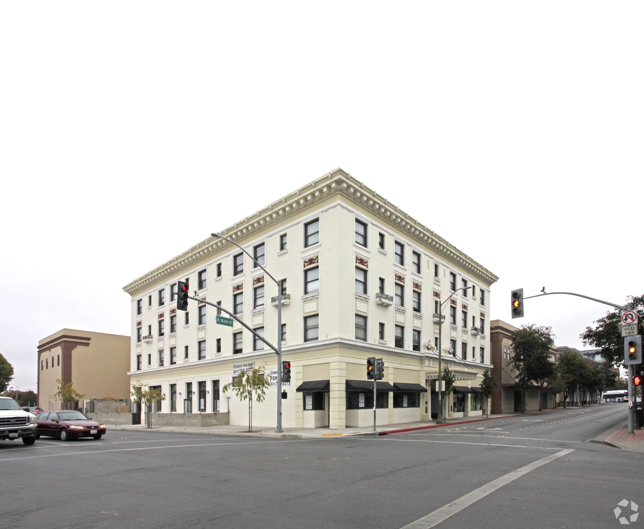 30 W Beach St, Watsonville, CA à louer Photo principale– Image 1 sur 11