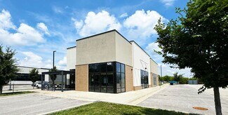 Plus de détails pour 520 NW Chipman Rd, Lee's Summit, MO - Local commercial à louer