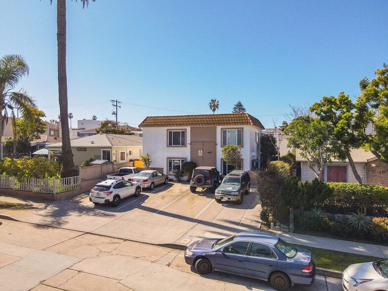 4867 Santa Cruz Ave, San Diego, CA à vendre - Photo principale – Image 2 sur 15