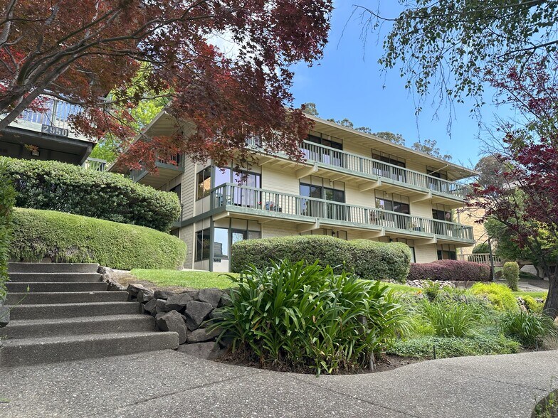 2900 Camino Diablo, Walnut Creek, CA à louer - Photo de l’immeuble – Image 2 sur 7