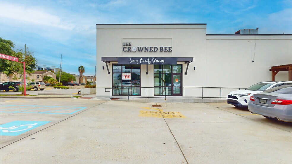 4230-4236 Veterans Memorial Blvd, Metairie, LA à louer - Photo de l’immeuble – Image 1 sur 6