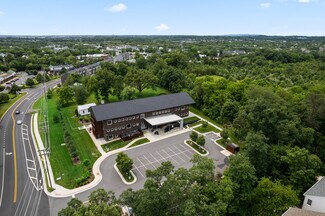 Plus de détails pour 20577 Ashburn Rd, Ashburn, VA - Spécialisé à vendre