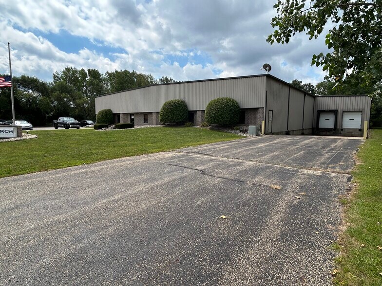 2921 Lavanture Pl, Elkhart, IN à vendre - Photo de l’immeuble – Image 3 sur 4