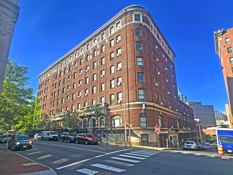 122 Chestnut St, Springfield, MA à vendre - Photo de l’immeuble – Image 2 sur 12