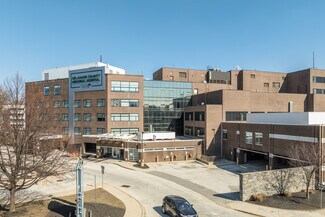 Plus de détails pour 2100 Keystone Ave, Drexel Hill, PA - Bureau à vendre