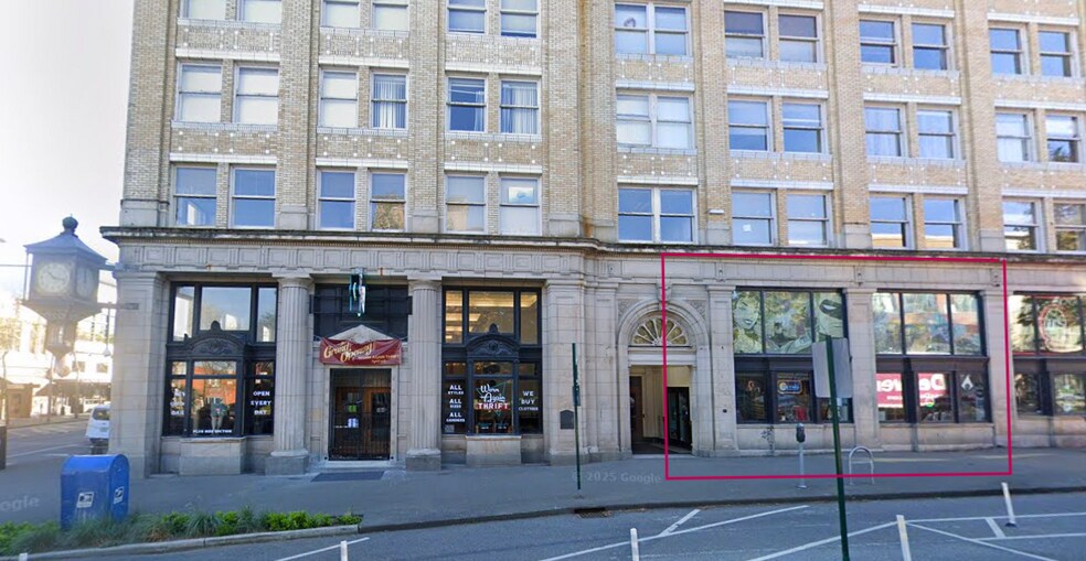 105 E Holly St, Bellingham, WA à louer - Photo de l’immeuble – Image 3 sur 8