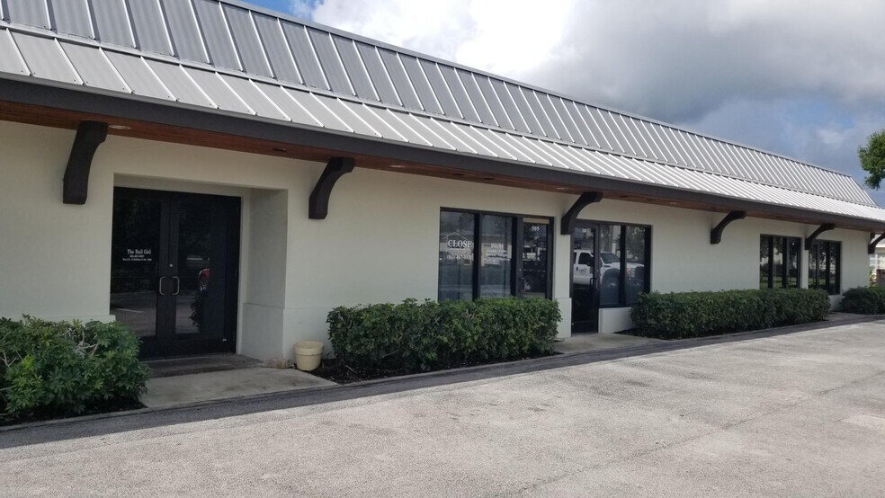 305 NW 4th Ave, Okeechobee, FL à louer - Photo de l’immeuble – Image 2 sur 2
