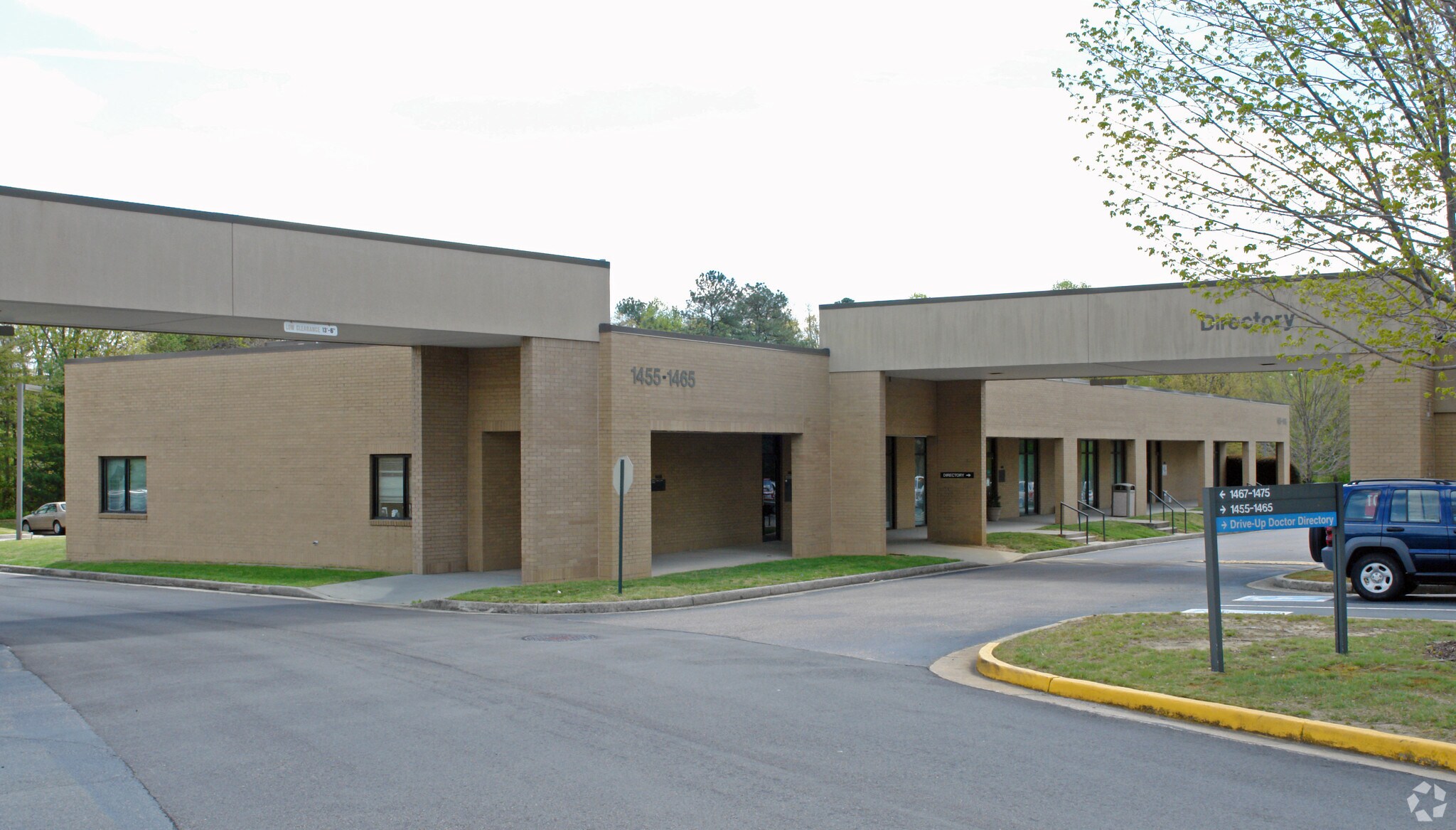 1455-1465 Johnston Willis Dr, Richmond, VA à louer Photo principale– Image 1 sur 4