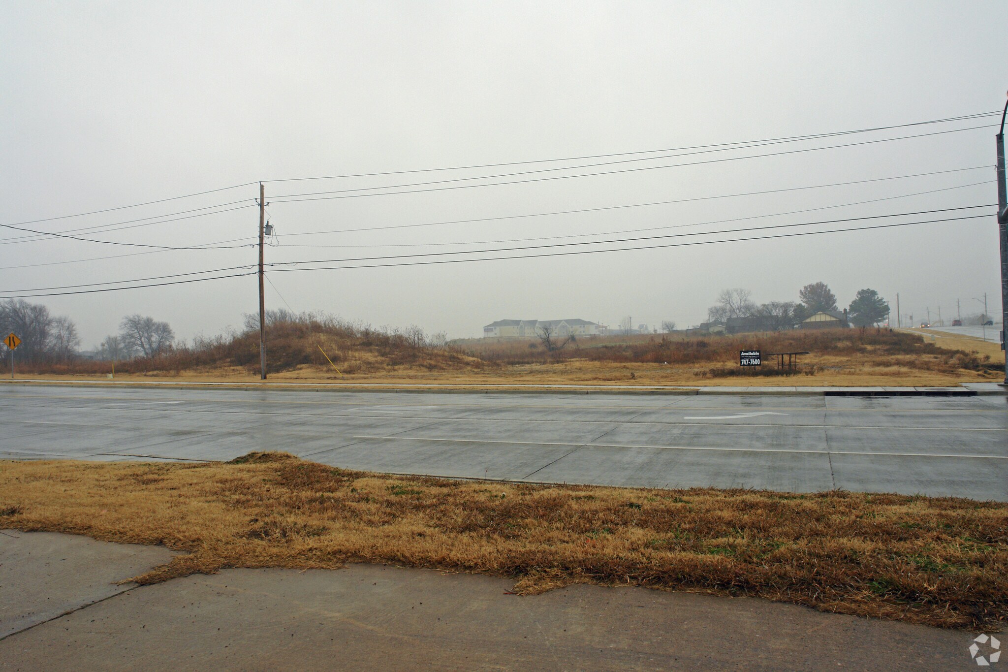 NE C 96th & Garnett Rd, Owasso, OK à louer Photo principale– Image 1 sur 2