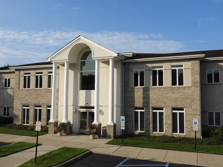 2421 Atlantic Ave, Manasquan, NJ à louer - Photo de l’immeuble – Image 2 sur 5
