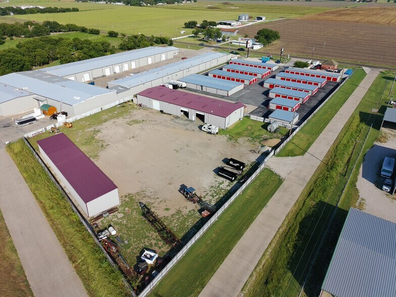 1814 Fm-66, Waxahachie, TX à louer - Photo de l’immeuble – Image 3 sur 15