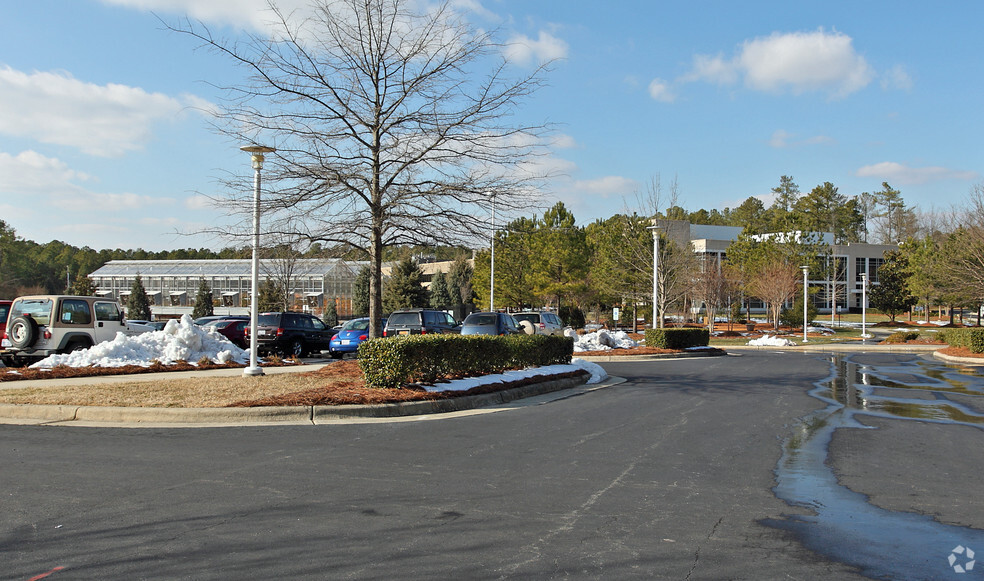 5 Laboratory Dr, Research Triangle Park, NC à louer - Photo de l’immeuble – Image 2 sur 12