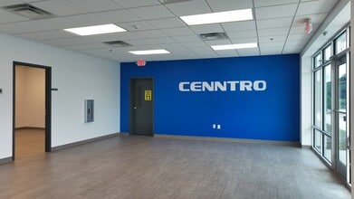 2280 Lane Ave N, Jacksonville, FL à louer - Vidéo sur l’annonce professionnelle 