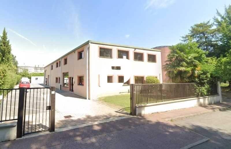Local d'activités dans Jouy-en-Josas à vendre Photo de l’immeuble– Image 1 sur 10