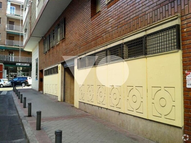 Immeuble residentiel dans Madrid, Madrid à vendre - Photo intérieure – Image 1 sur 1