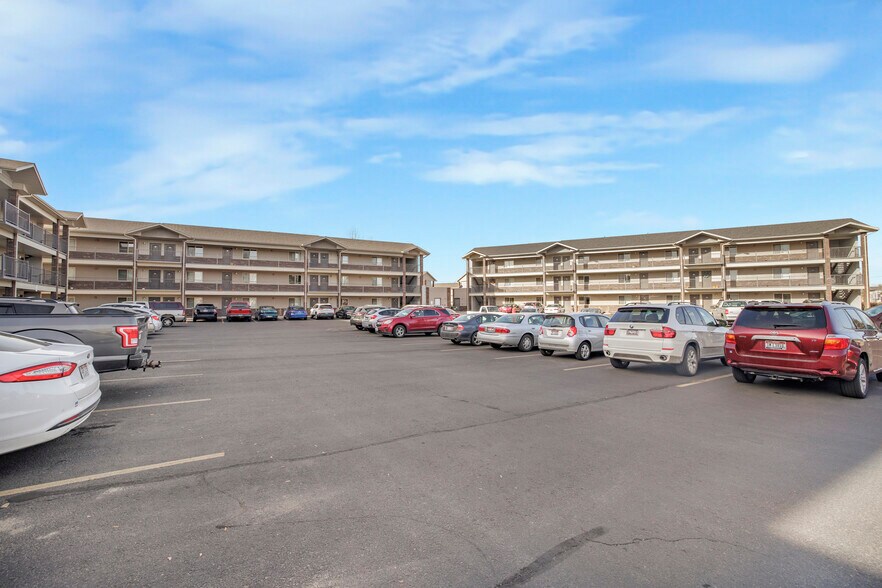 332 S 4th W, Rexburg, ID à vendre - Photo de l’immeuble – Image 3 sur 6