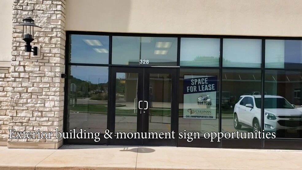 318 W Washington St, East Peoria, IL à louer - Vidéo sur l’annonce professionnelle – Image 2 sur 12