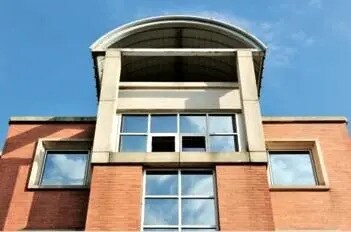 Industriel/Logistique dans Chevilly-Larue à louer Photo de l’immeuble– Image 1 sur 4