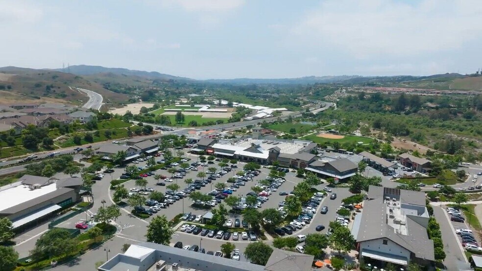 29851 Ortega Hwy, Mission Viejo, CA à louer - Vidéo sur l’annonce professionnelle – Image 2 sur 20