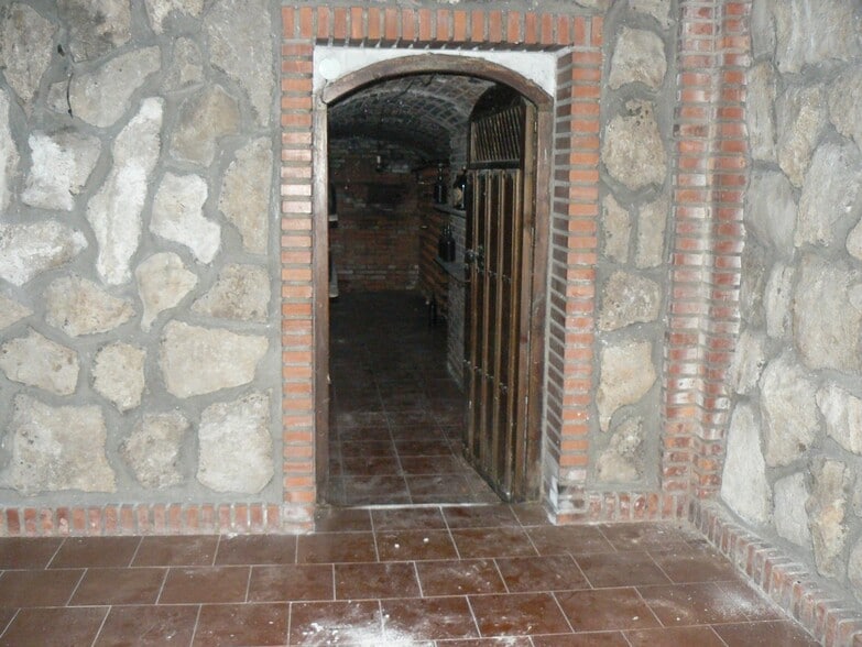 View Photo
