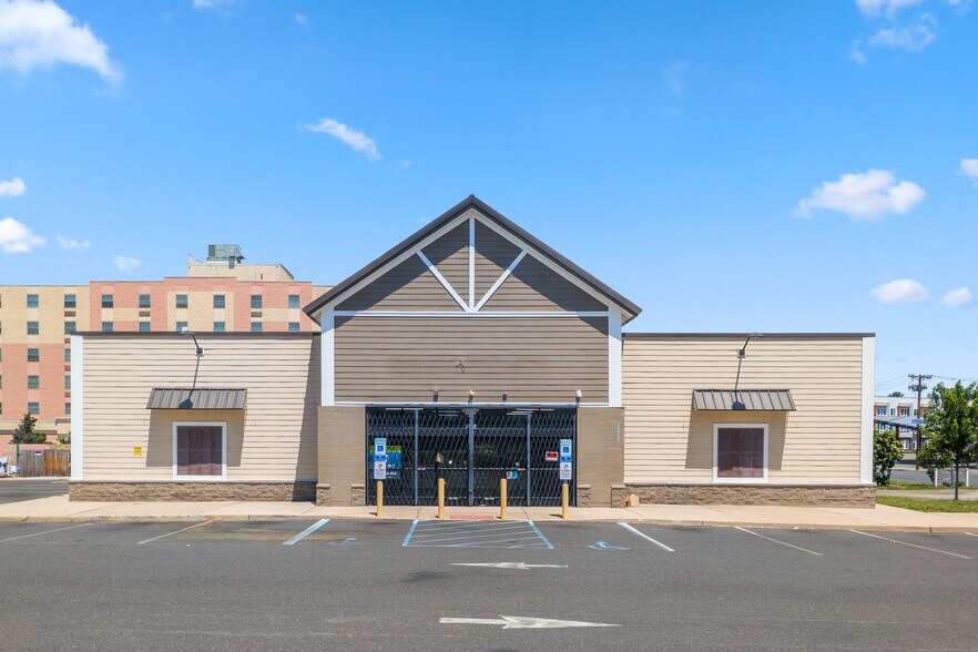 2075 Ferry Ave, Camden, NJ à vendre - Photo de l’immeuble – Image 2 sur 5