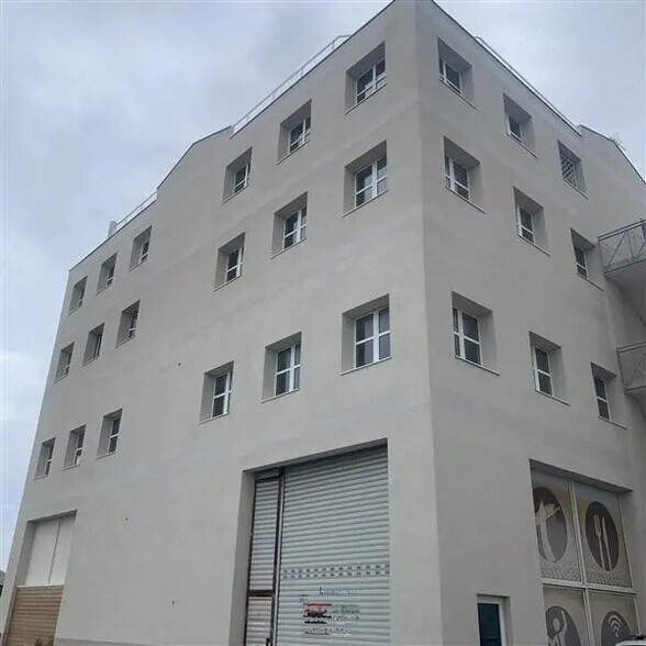 Bureau dans Montpellier à vendre - Photo de l’immeuble – Image 3 sur 12