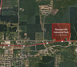 Plus de détails pour NE University Ave, Pleasant Hill, IA - Terrain à louer